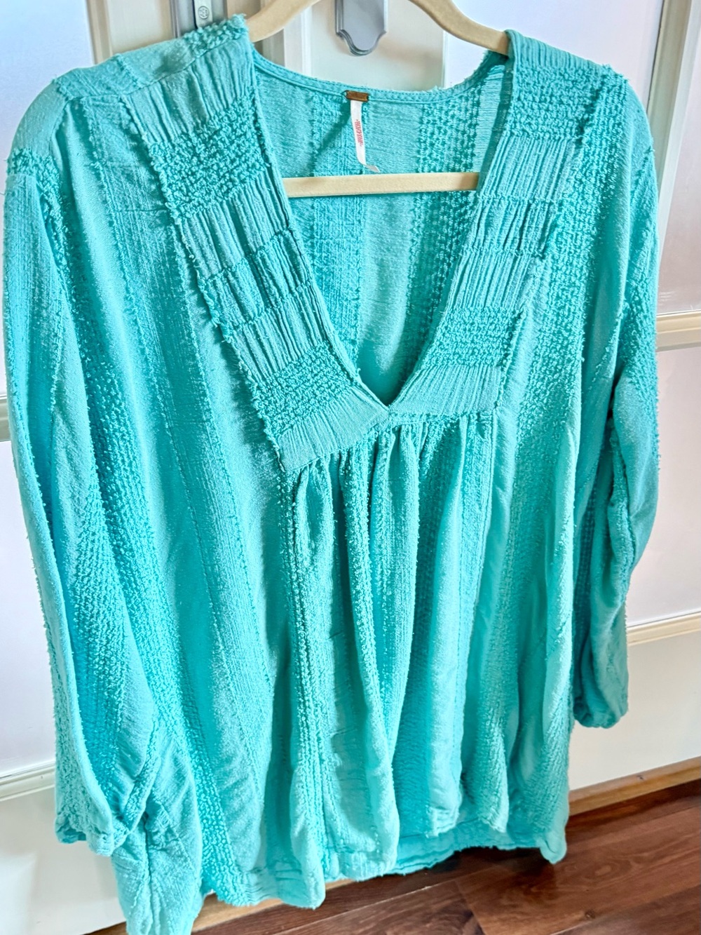 Free People Textured V-Neck Tunic Top in Aqua